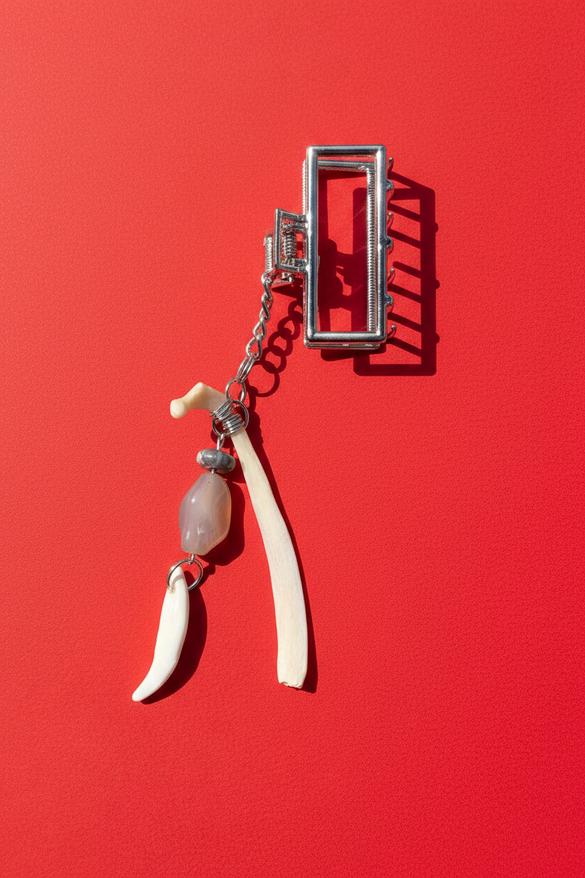 Coyote Rib qnd Coyote Tooth Claw Clip