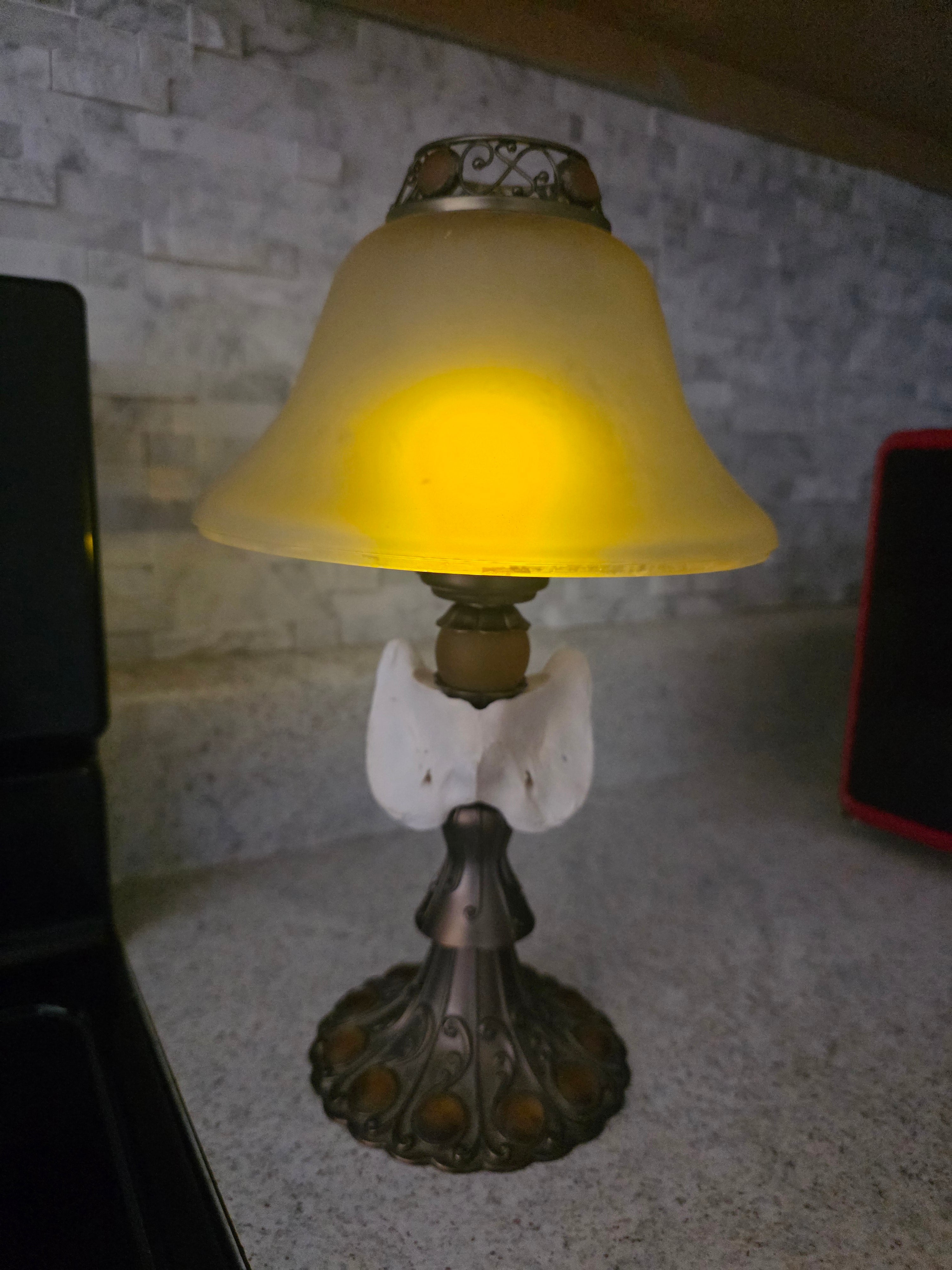 Deer Atlas Vertabrae Lamp
